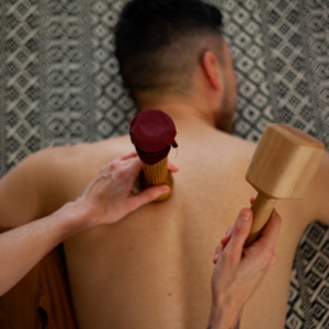 massage thai toksen dos homme bien etre